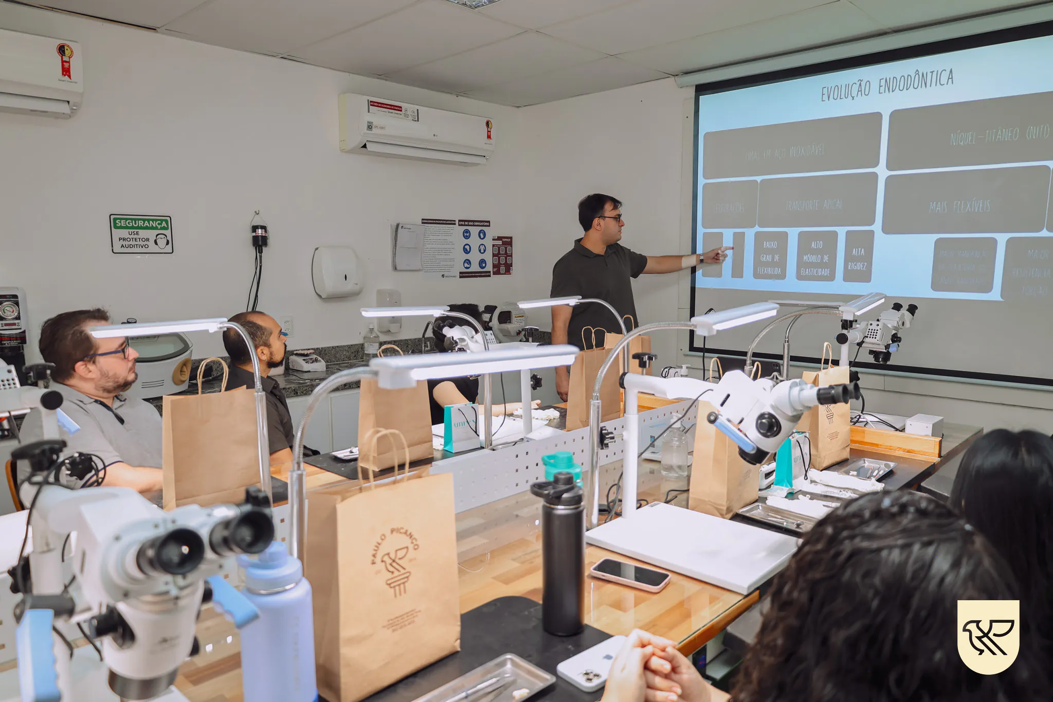 Início da 4ª turma do curso de Extensão em Endodontia Mecanizada