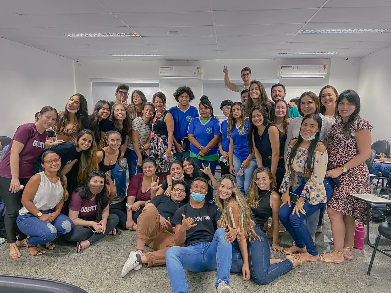 Visita dos Alunos do ICES, aos alunos do 2° semestre.