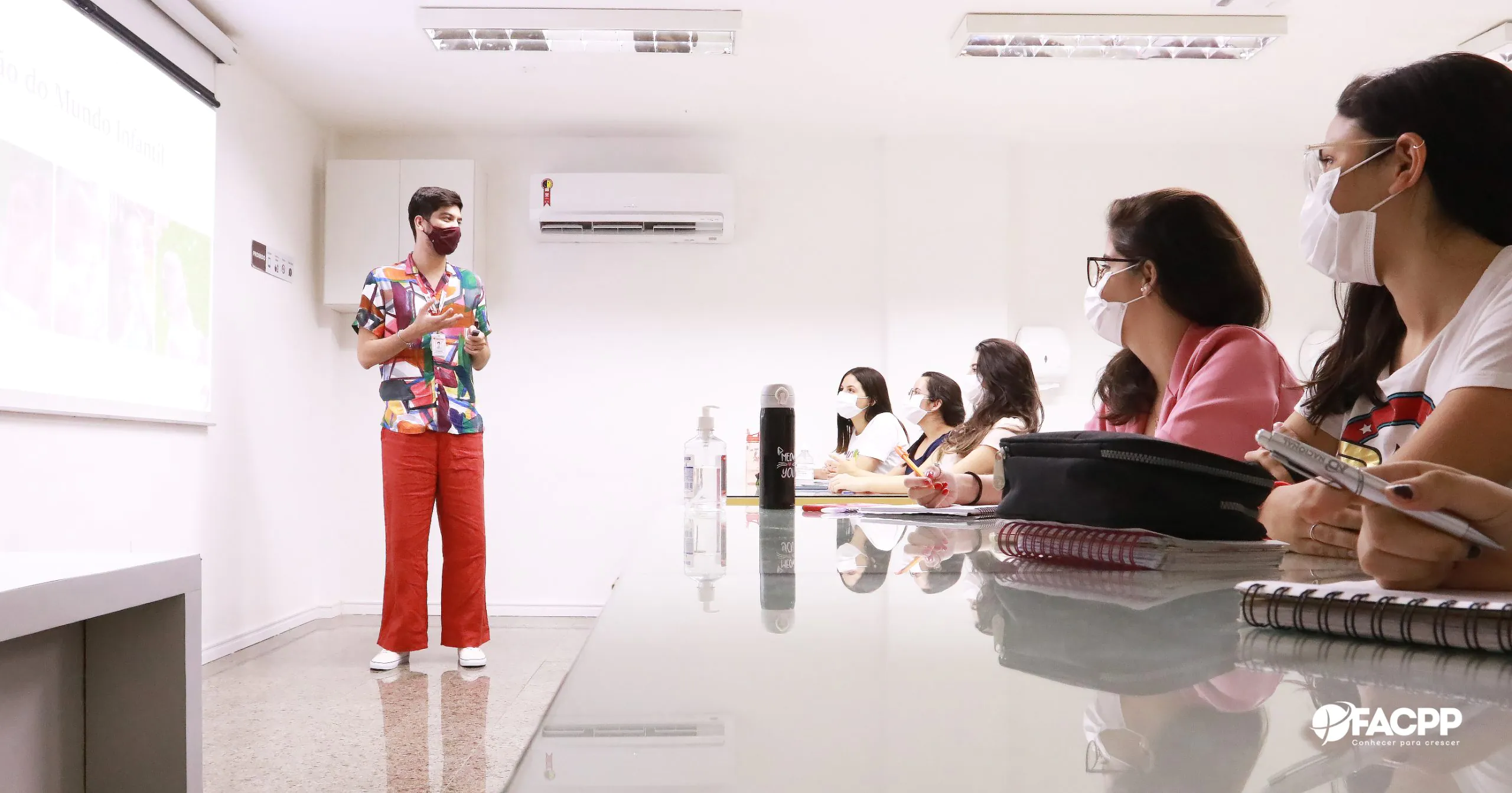 Iniciado o curso de Extensão em Atendimento Preventivo na Primeira Infância